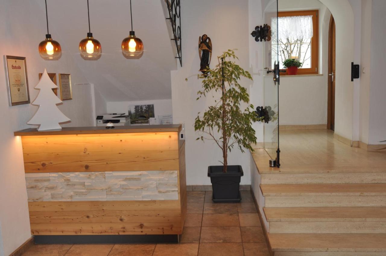 Cafe Pension Erbhof Kartitsch Exterior photo
